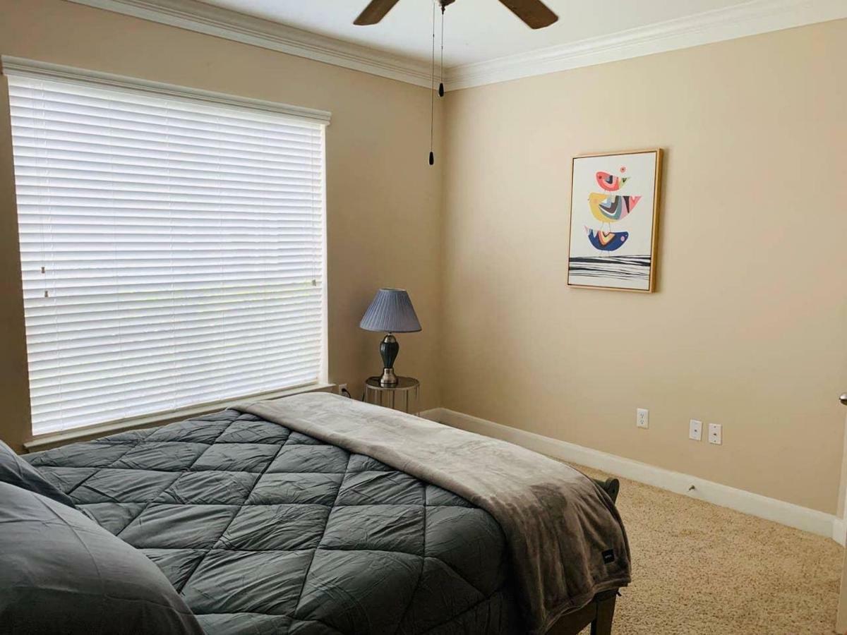 Cozy Home Near Med Center, Nrg, Galleria & Dtown Houston Buitenkant foto